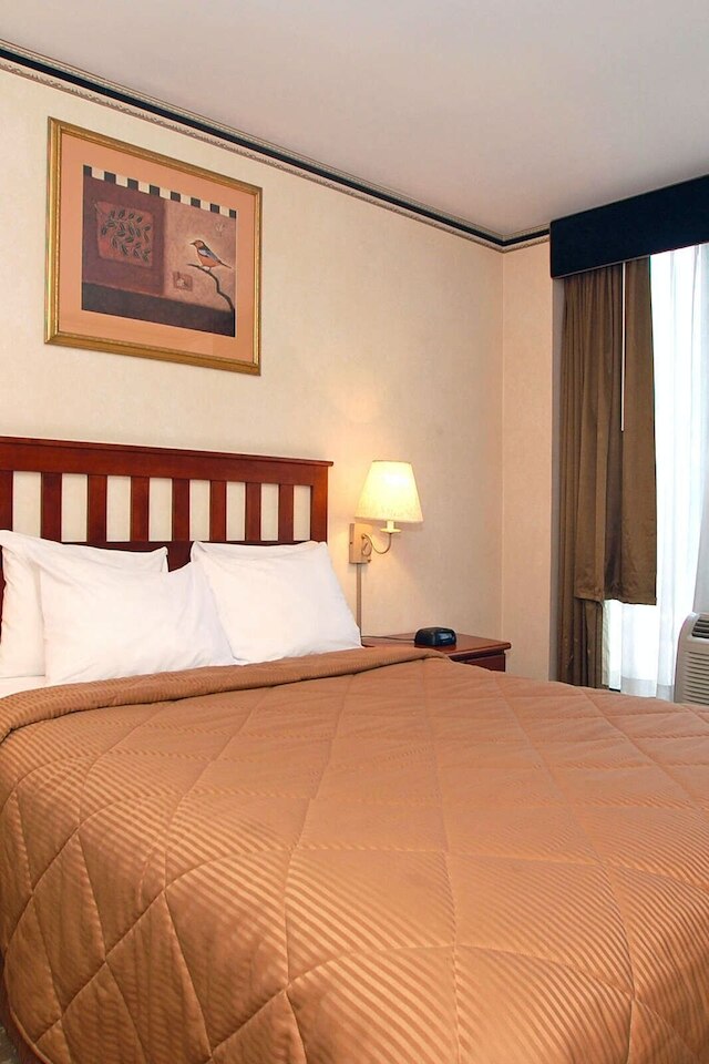 クレセントホテル