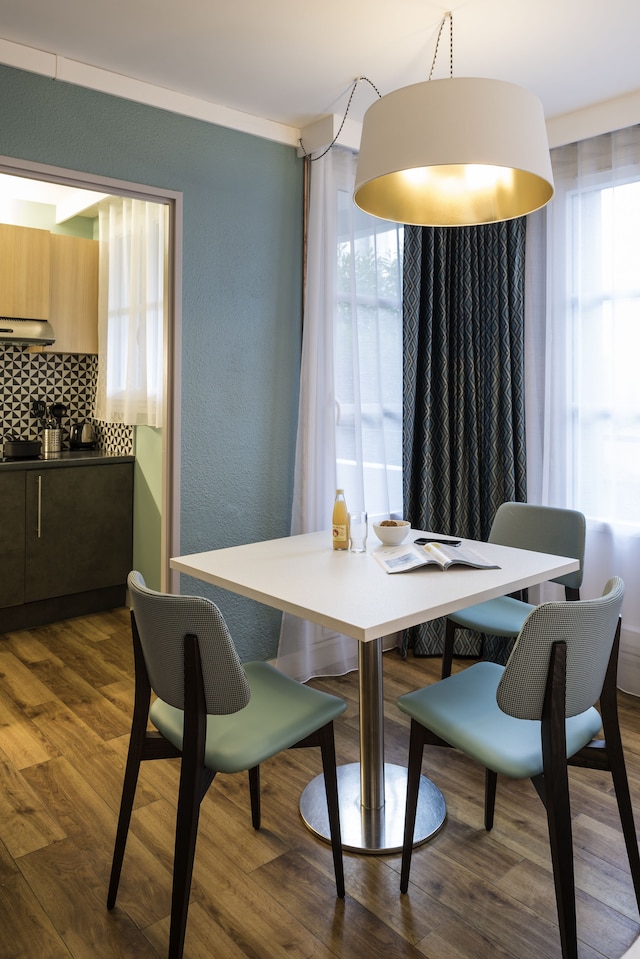 アパートホテル アダージョ パリ モンマルトル