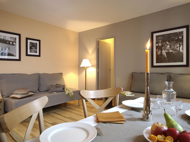 アパートホテル アダージョ パリ モンマルトル