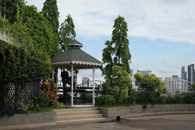 ロイヤル スイート ホテル バンコク