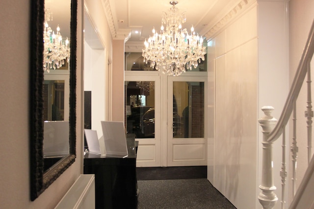 サラズ ブティック ホテル