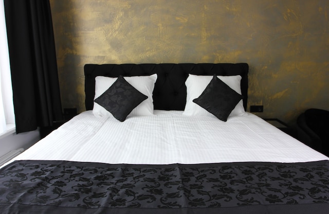 サラズ ブティック ホテル