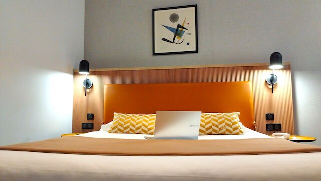 アヴィア サファイア モンパルナス