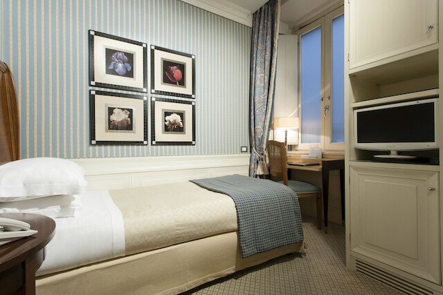 ホテル スタンダール