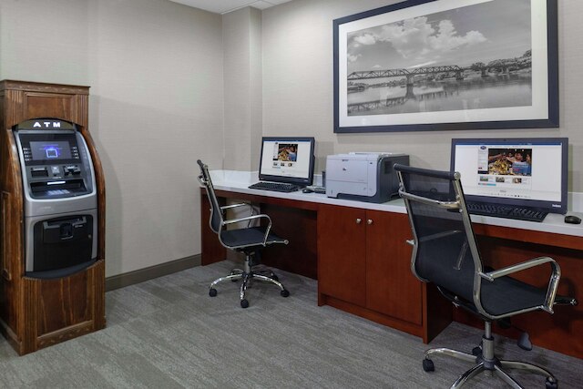 ハンプトン イン ウッドブリッジ