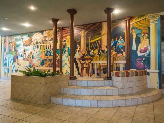 レジデンス ウージェニ