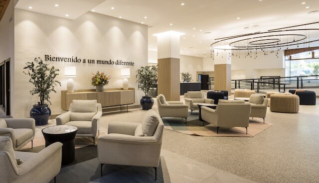 ホテル  イルニオン レス コーツ スパ