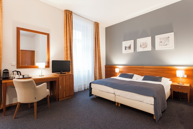 ホテル キャロル