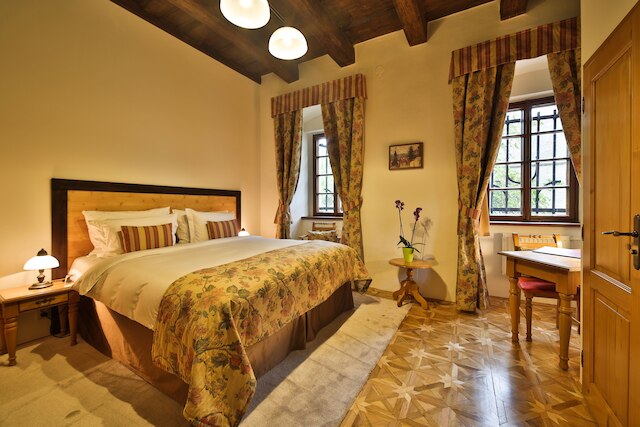 ホテル ケエステンベルグ