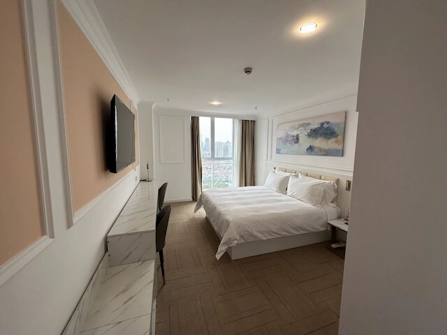 マグニフィセント インターナショナル ホテル (上海華美国際酒店)