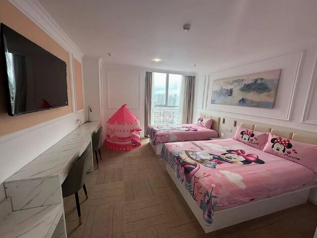 マグニフィセント インターナショナル ホテル (上海華美国際酒店)