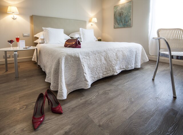 コスモ ホテル パレス