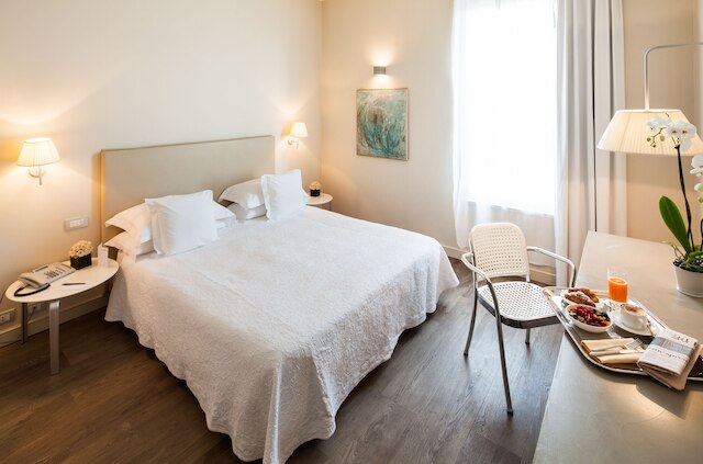 コスモ ホテル パレス