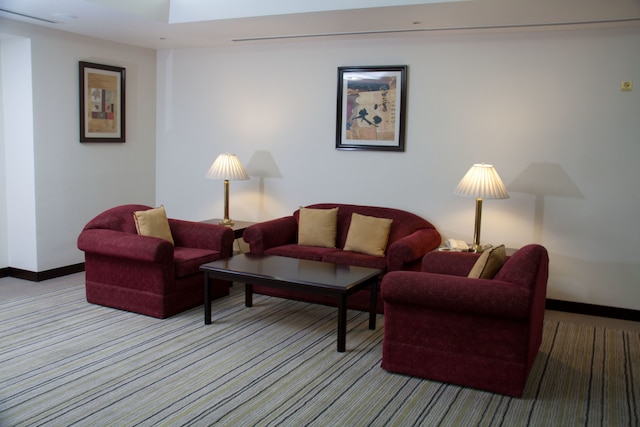 アーヴリホテルディラ