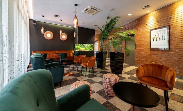 ホテル エキスポ