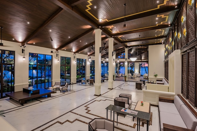 ダイヤモンド クリフ リゾート & スパ, パトン ビーチ