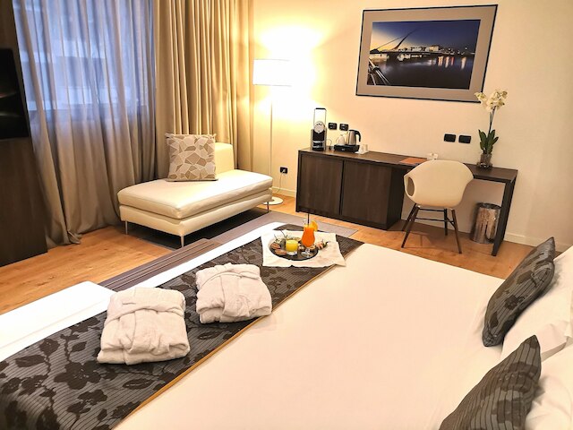 サヴホテル アエミリア ボローニャ