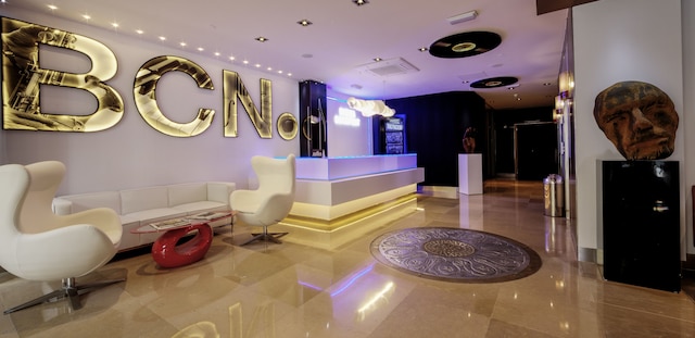 イブニア ロカフォルト