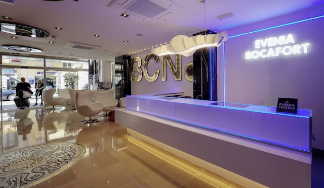 イブニア ロカフォルト