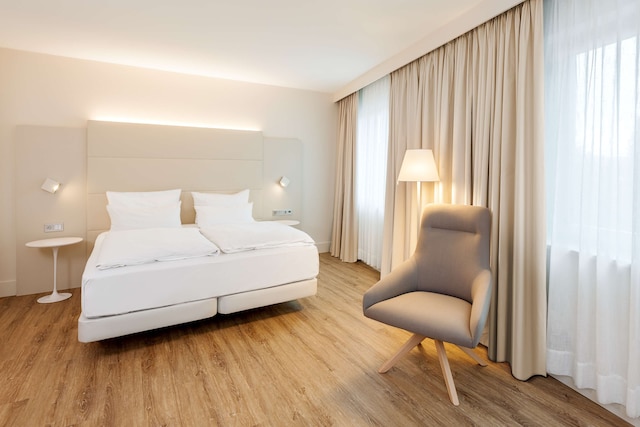 NH デュッセルドルフ シティ ノード