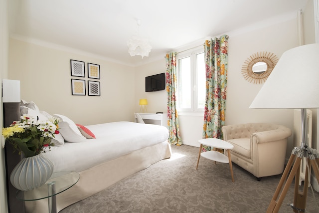 ホテル デ バティノール