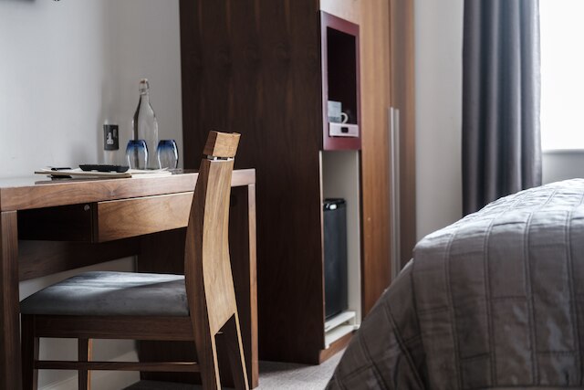 ザ フォックス & グース ホテル