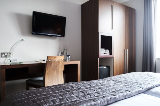 ザ フォックス & グース ホテル