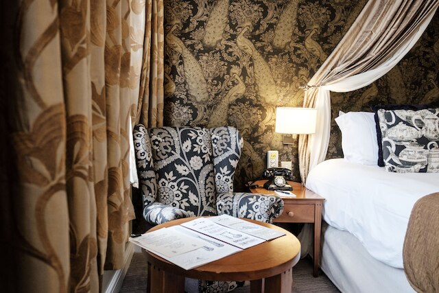 ザ マッド ハッター ホテル