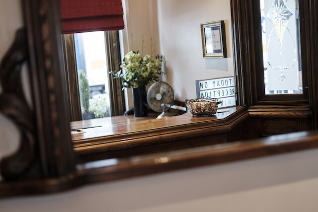 ザ マッド ハッター ホテル