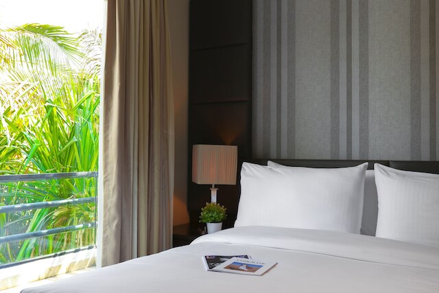 ドバイ マリン ビーチ リゾート & スパ