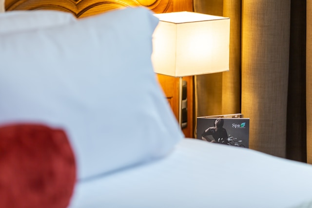 エルミタージュ ガントワ オートグラフ コレクション