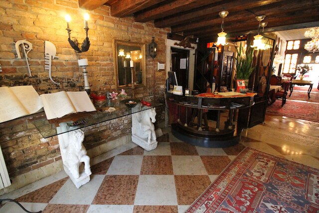 ホテル パラッツオ アバデッサ