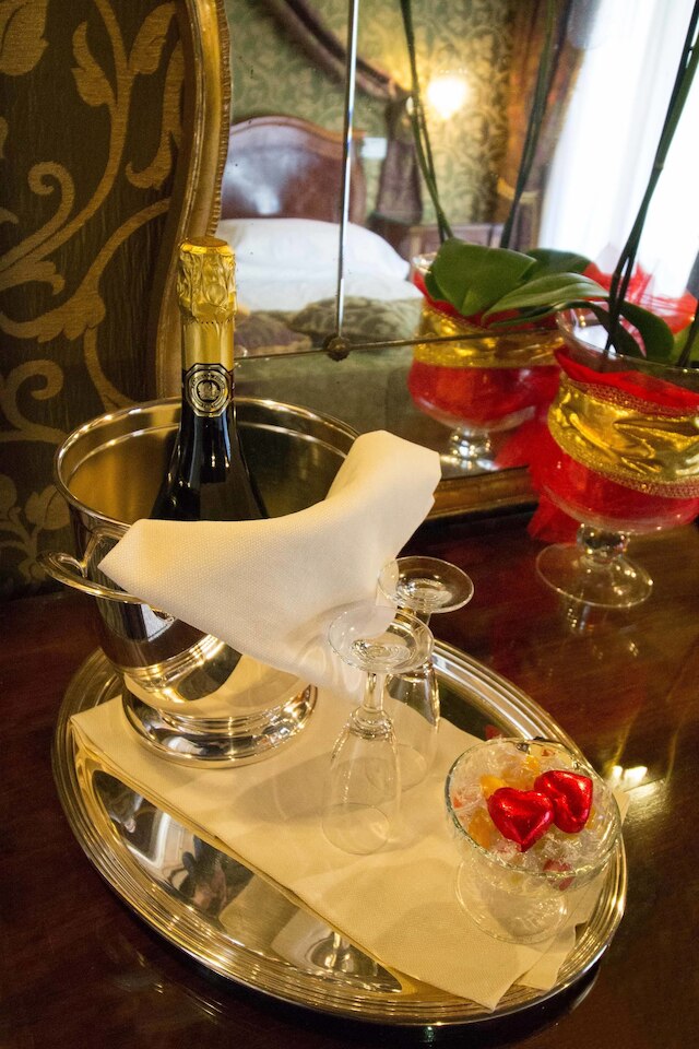 ホテル パラッツオ アバデッサ