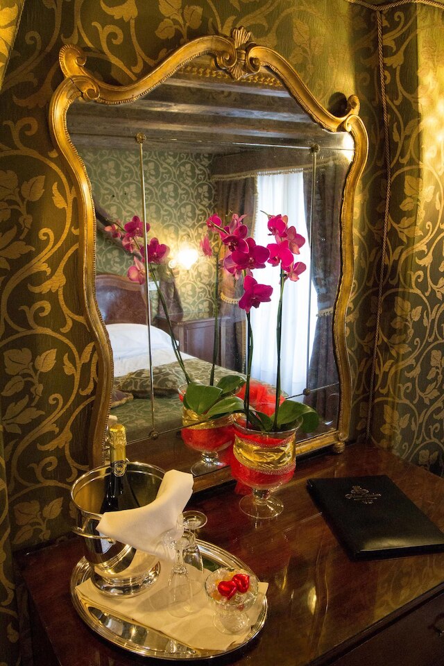 ホテル パラッツオ アバデッサ