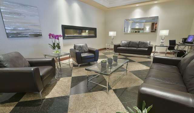 ホテル ユニバーサル モントリオール