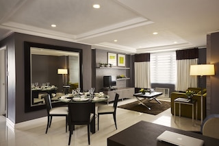 アストリア プラザ