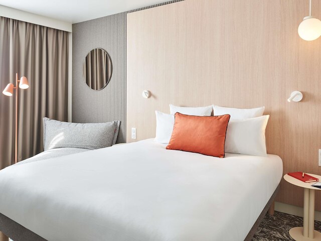 ノボテル パリ 13 ポルテ ディタリー