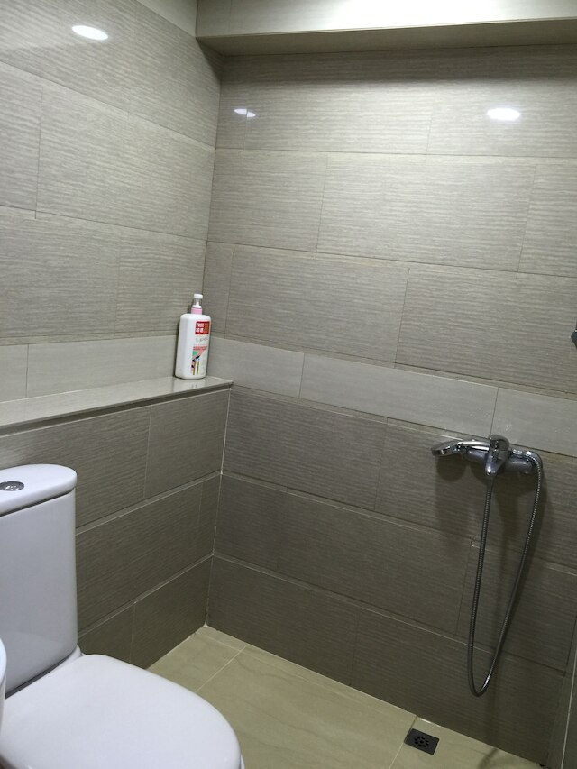 ライ レイ ホステル (威利萊酒店)