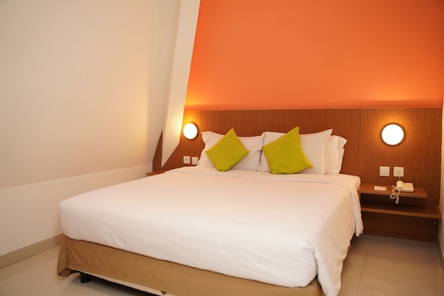 ポメロテルパトラクニンガンジャカルタ