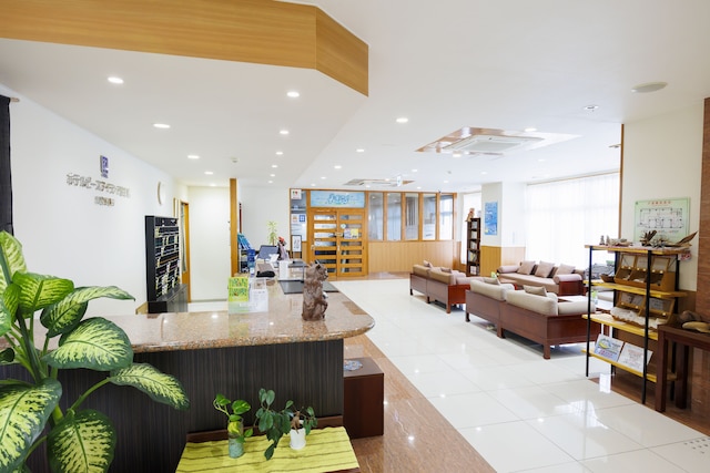 ピース アイランド宮古島市役所通り