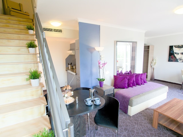 24アワーズ アパートメント ホテル