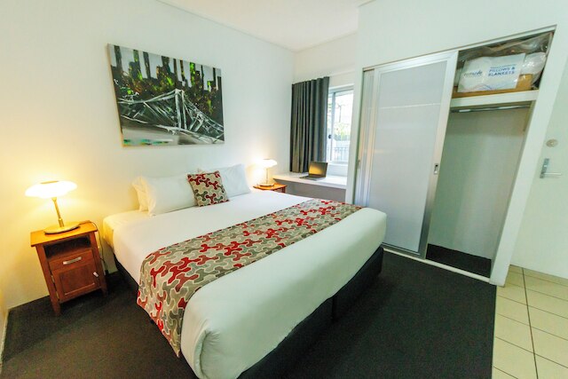 ミロ アパートメンツ