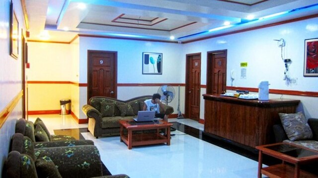 ガーネット ホテル