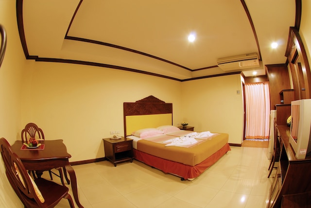 ゴールデン ヴィラ