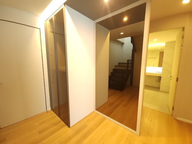 ザ リージェント プーケット サービスド アパートメント カマラ ビーチ