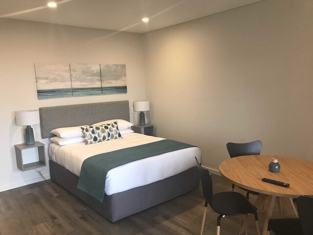 クラウズ モントビル