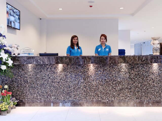 パタヤ ブルー スカイ