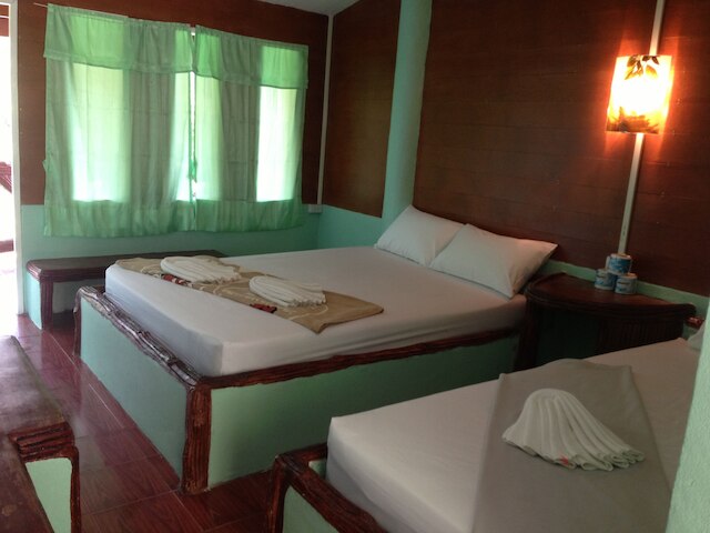 パラダイス バンガローズ