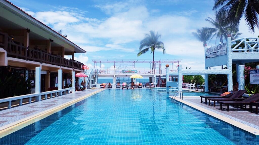 5.パラダイス バンガローズ