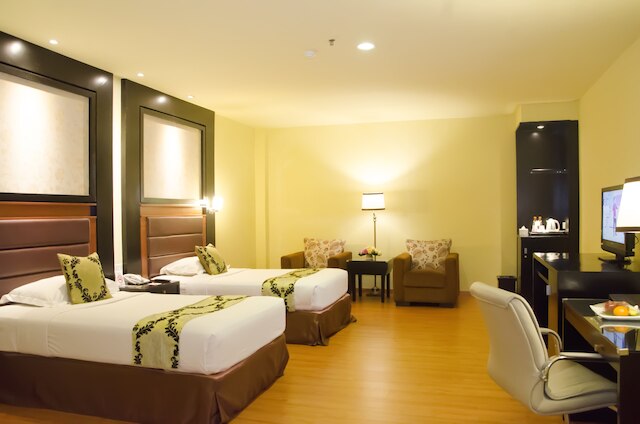 サリ アター カンボティ ホテル バンドン